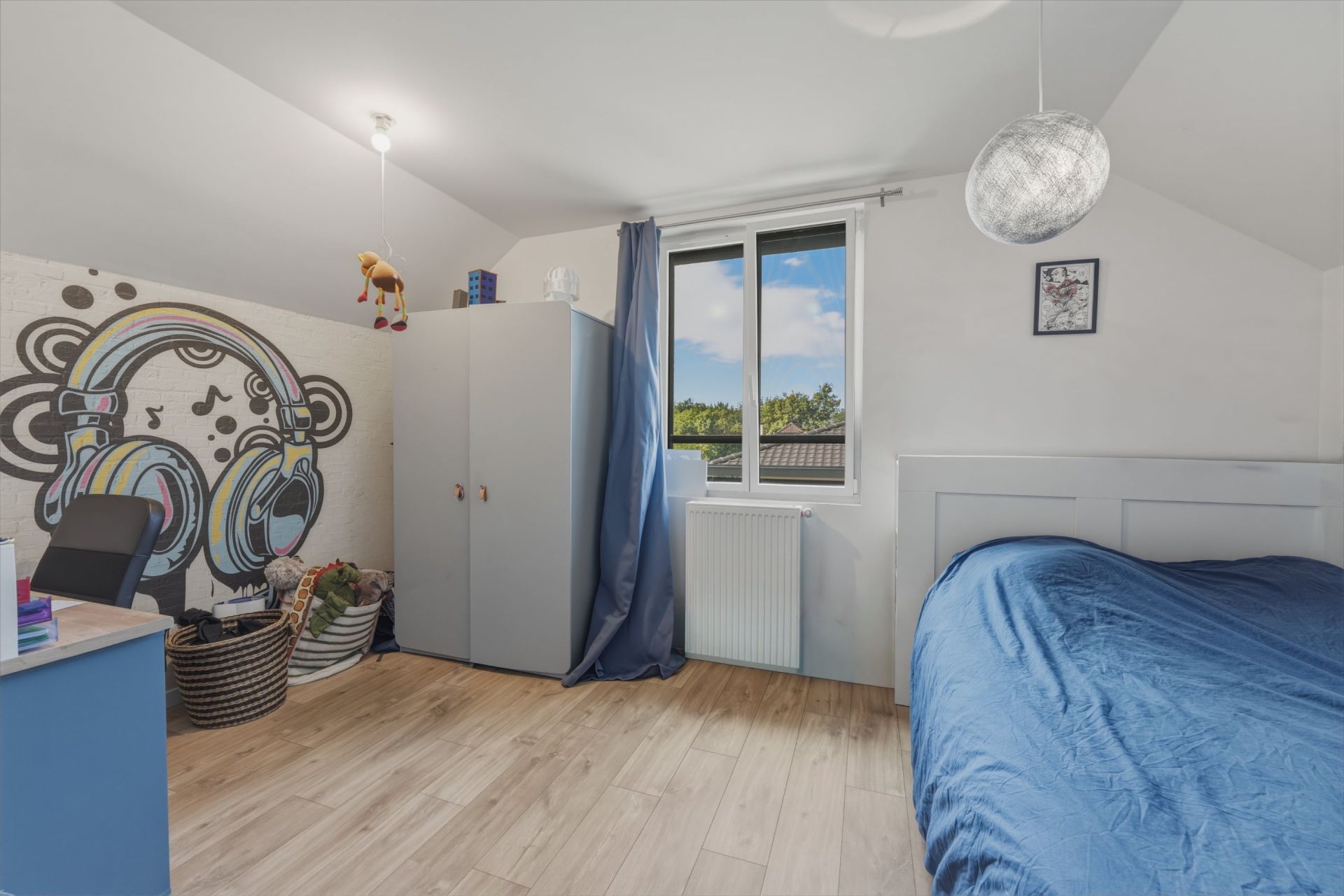 house 9 Rooms for sale on DIVONNE LES BAINS (01220)