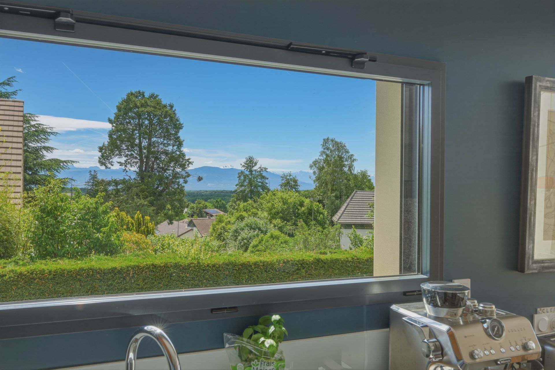 house 7 Rooms for sale on DIVONNE LES BAINS (01220)