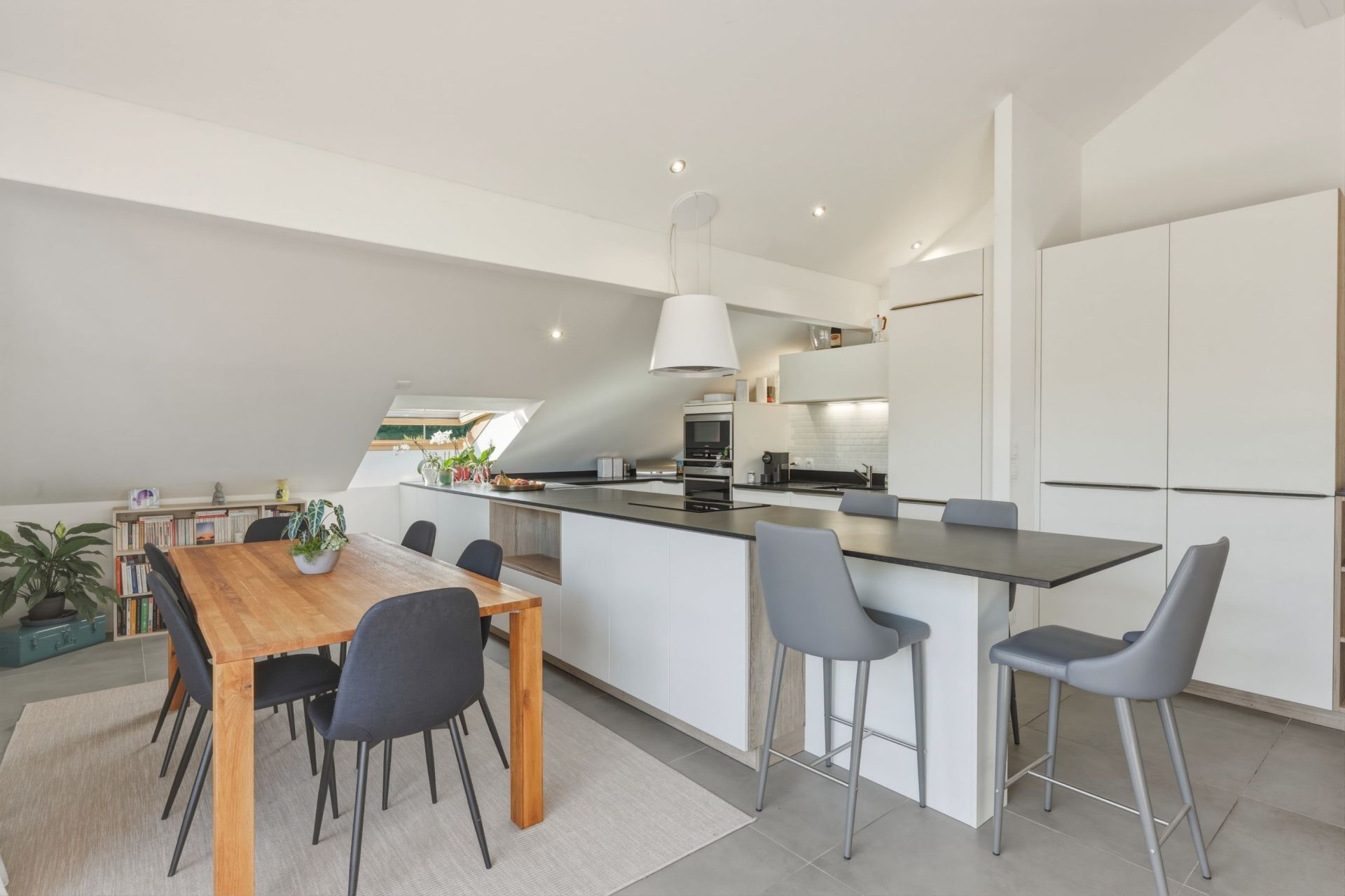 appartement 5 Pièces en vente sur DIVONNE LES BAINS (01220)