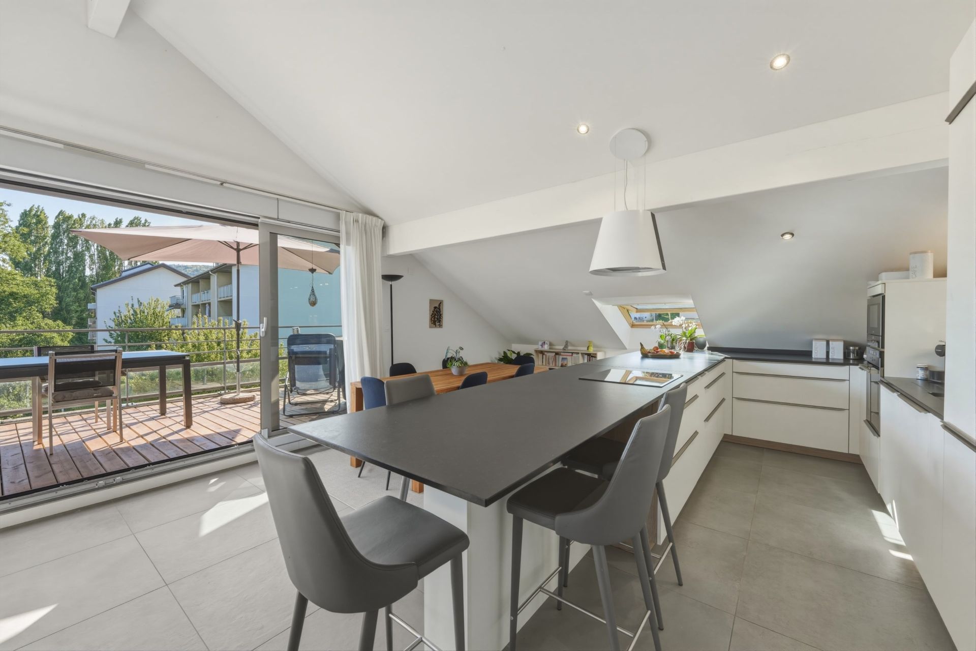 appartement 5 Pièces en vente sur DIVONNE LES BAINS (01220)