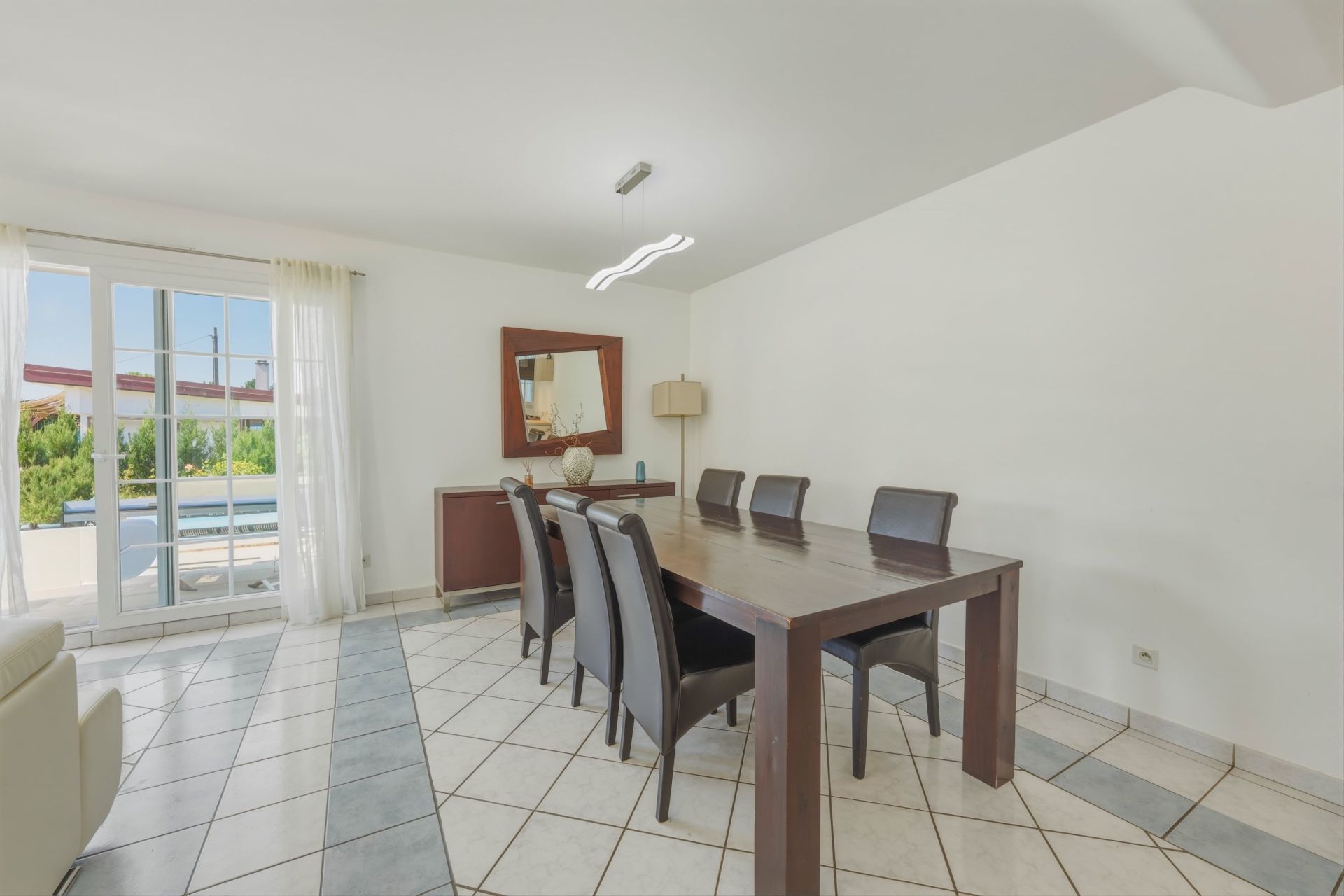 house 5 Rooms for sale on ST GENIS POUILLY (01630)