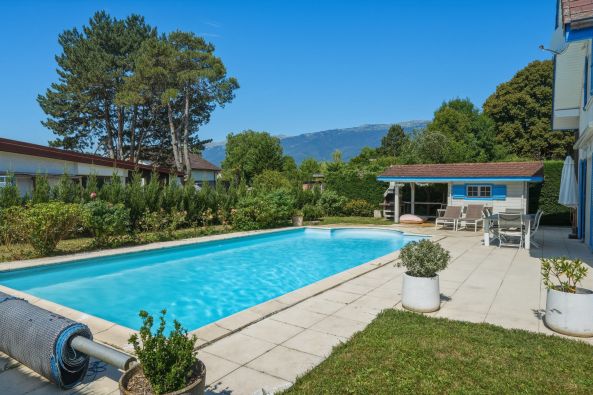 Vente Maison Saint-Genis-Pouilly 5&nbsp;Pièces 190&nbsp;m²