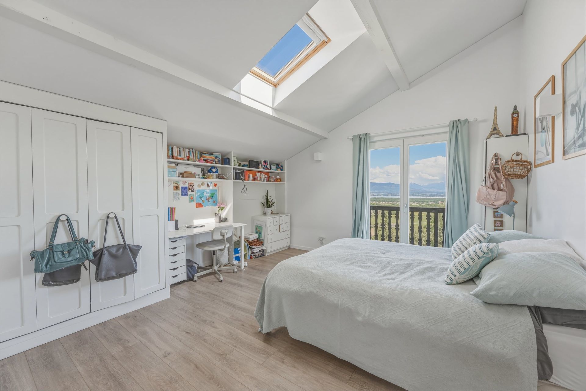 maison 8 Pièces en vente sur GRILLY (01220)