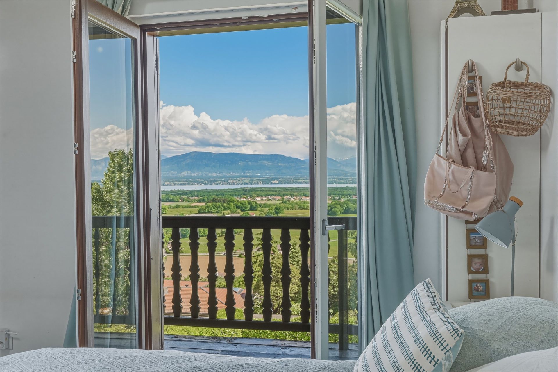 maison 8 Pièces en vente sur GRILLY (01220)