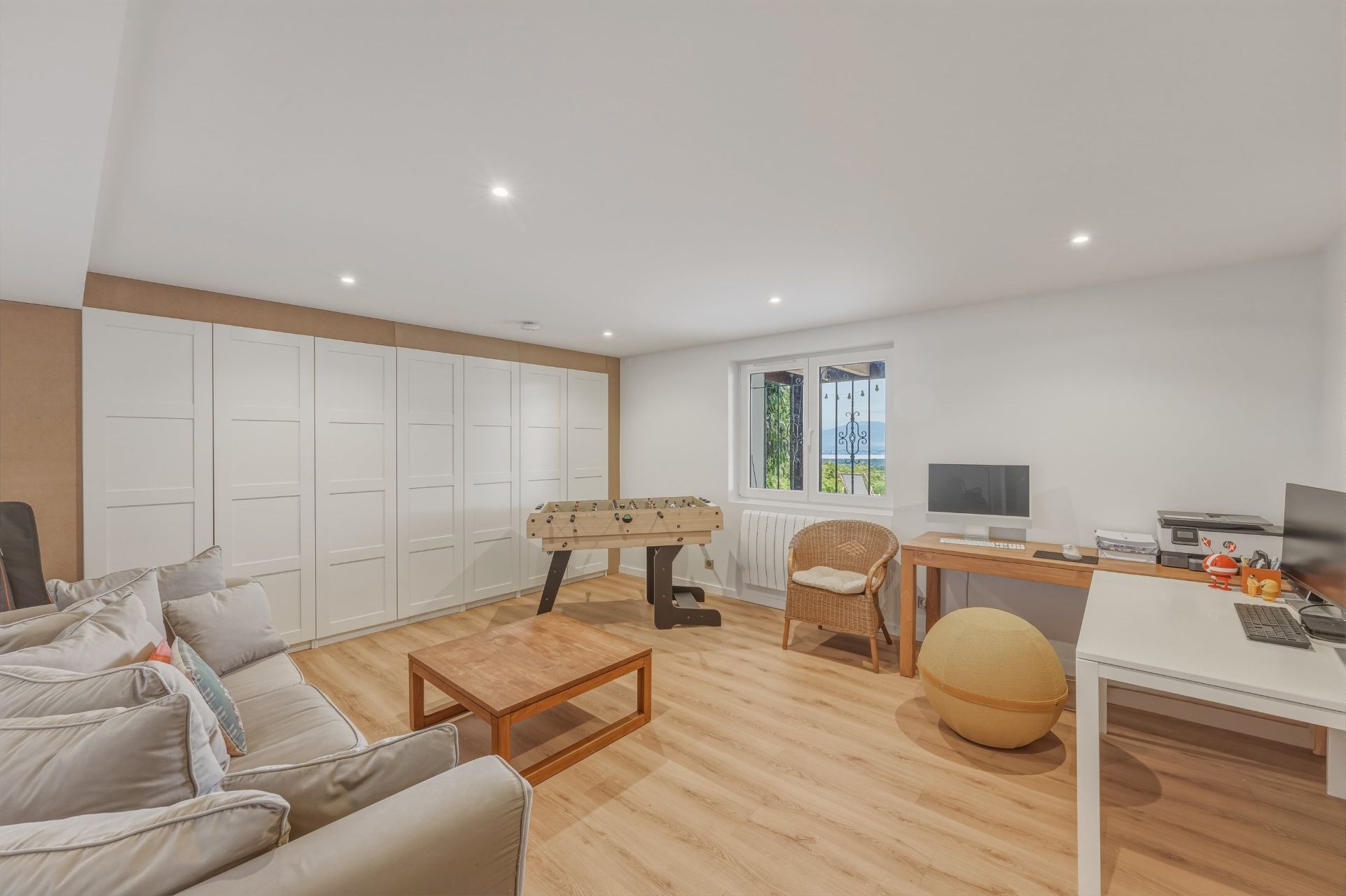maison 8 Pièces en vente sur GRILLY (01220)