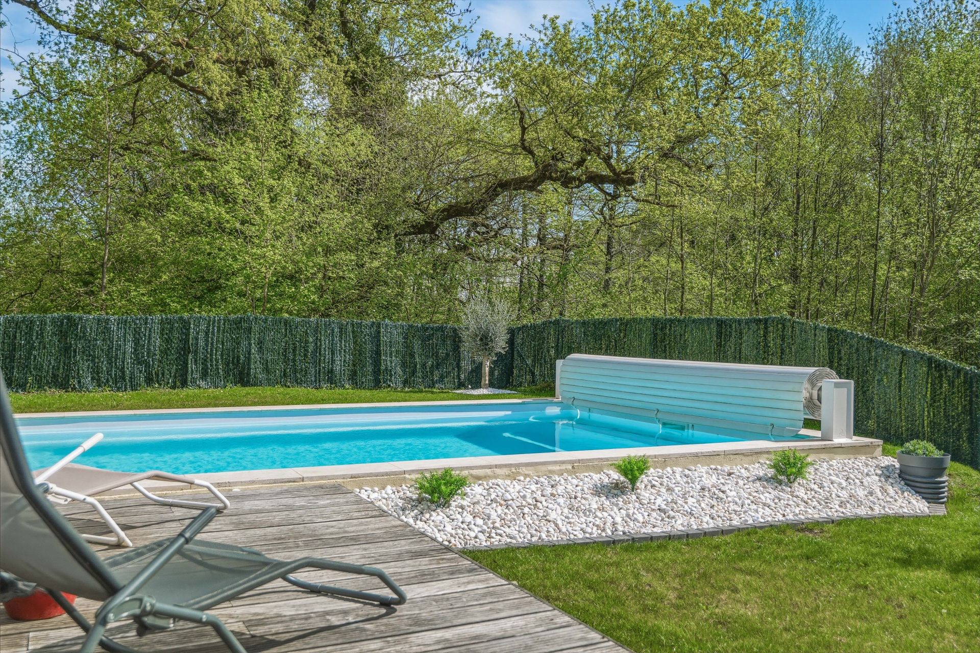 house 6 Rooms for sale on DIVONNE LES BAINS (01220)