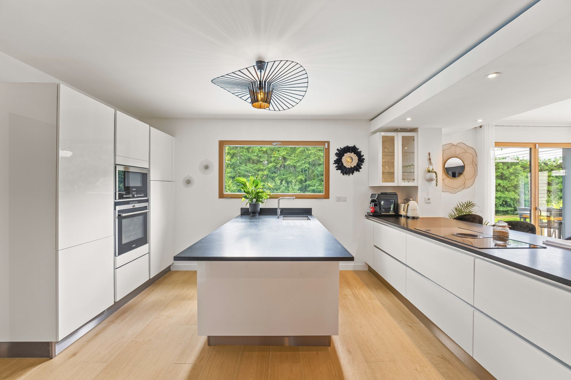house 6 Rooms for sale on DIVONNE LES BAINS (01220)