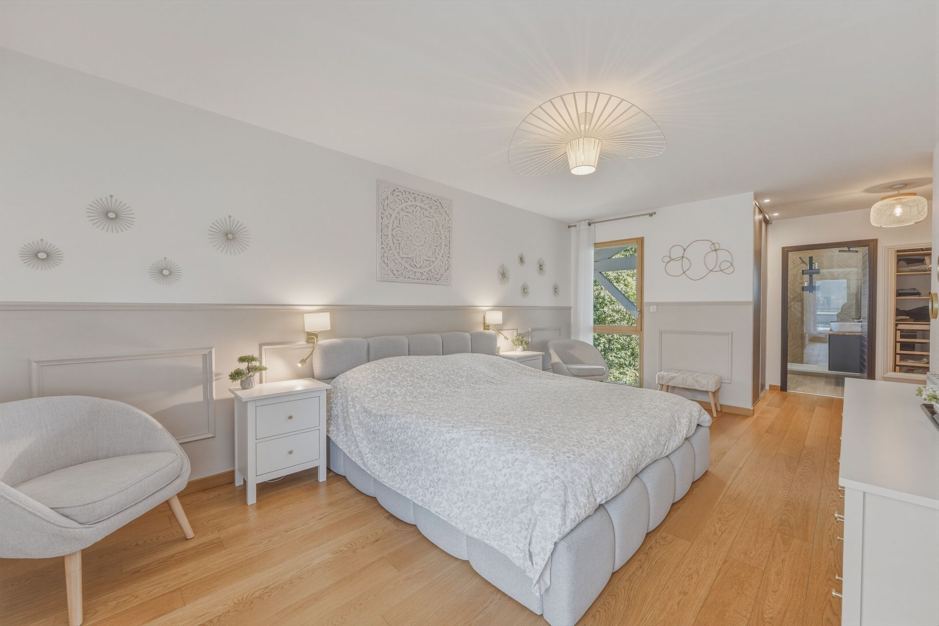 house 6 Rooms for sale on DIVONNE LES BAINS (01220)