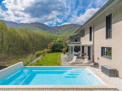 Sale House Divonne-les-Bains 6&nbsp;Rooms 227&nbsp;m²