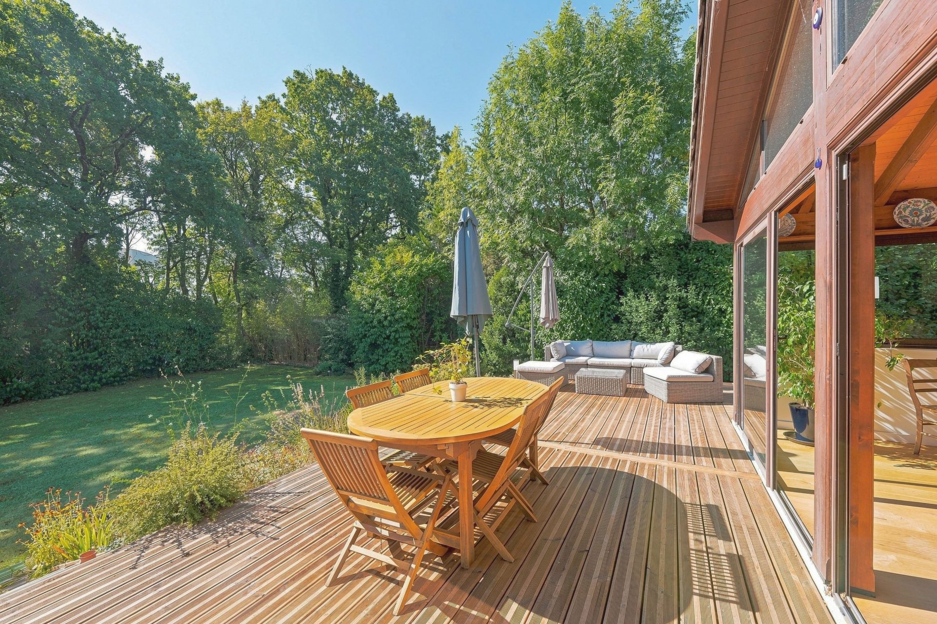 maison 8 Pièces en vente sur DIVONNE LES BAINS (01220)
