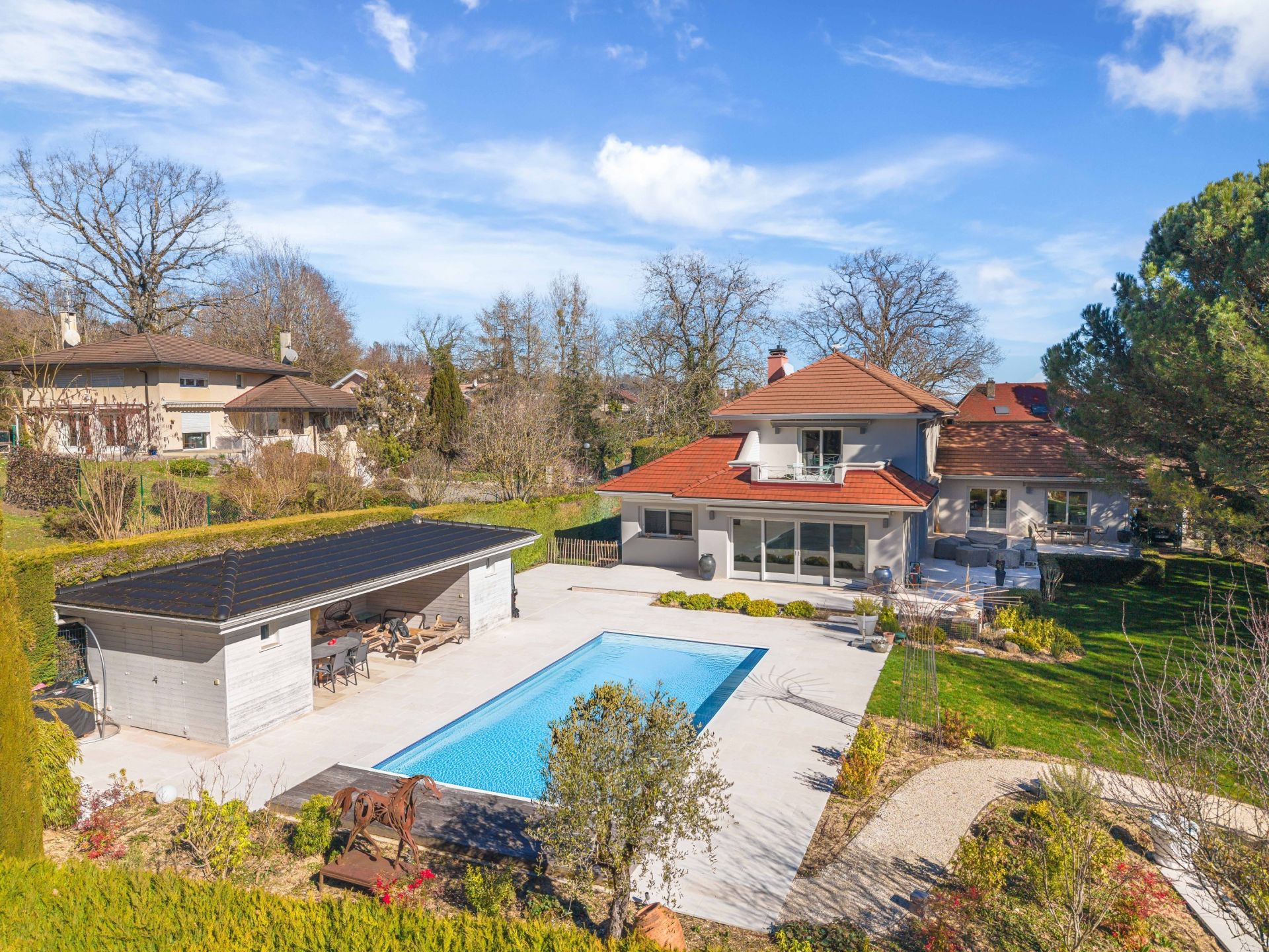 maison 9 Pièces en vente sur DIVONNE LES BAINS (01220)