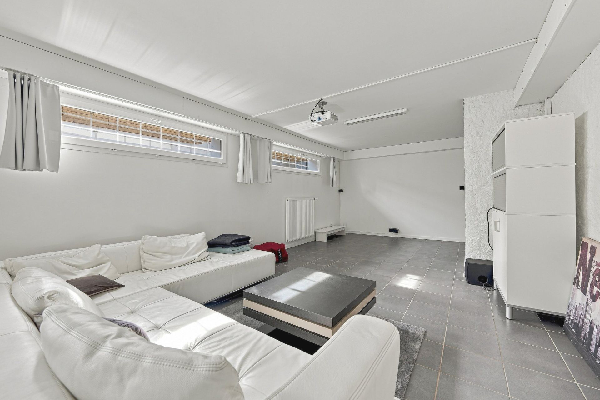 maison 8 Pièces en vente sur PREVESSIN MOENS (01280)