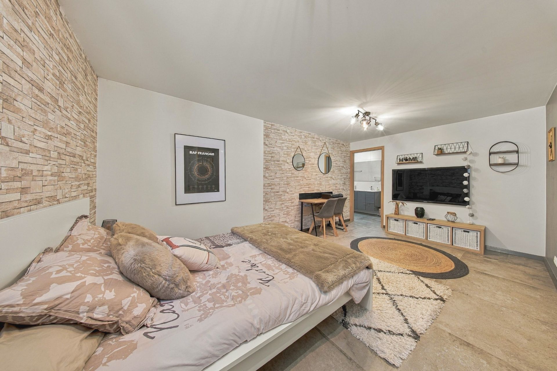 apartment 5 Rooms for sale on DIVONNE LES BAINS (01220)