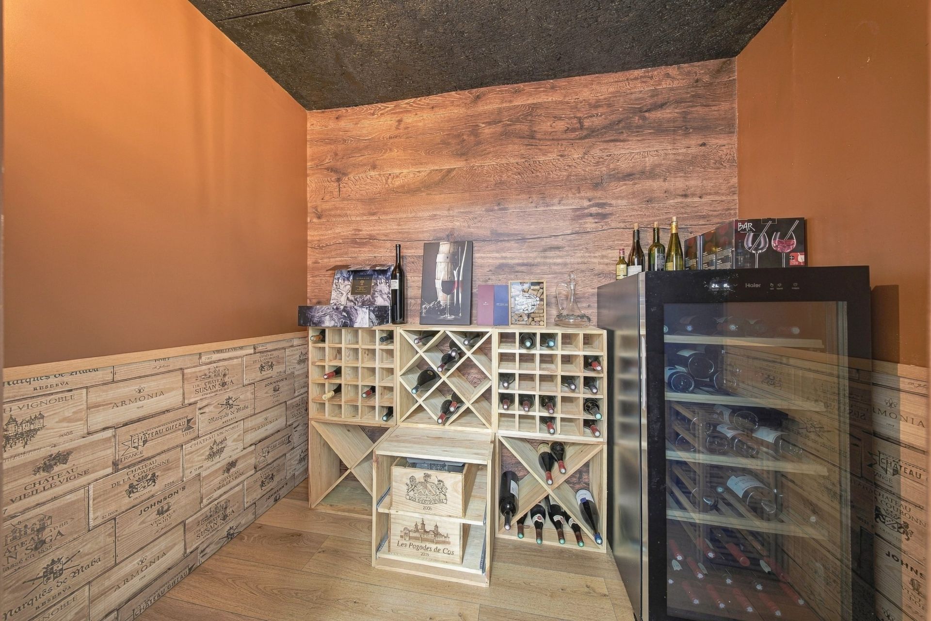apartment 5 Rooms for sale on DIVONNE LES BAINS (01220)