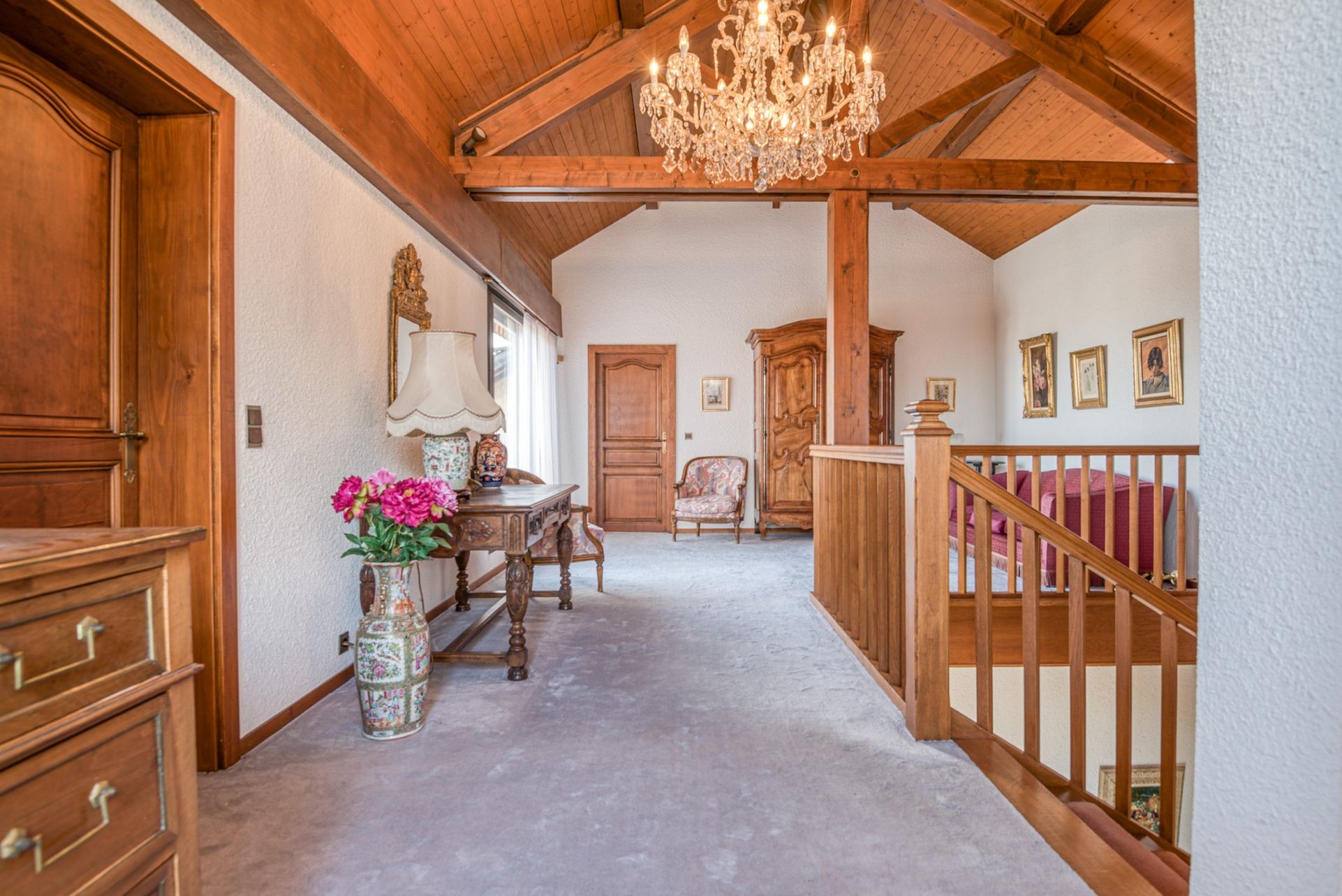 house 9 Rooms for sale on DIVONNE LES BAINS (01220)