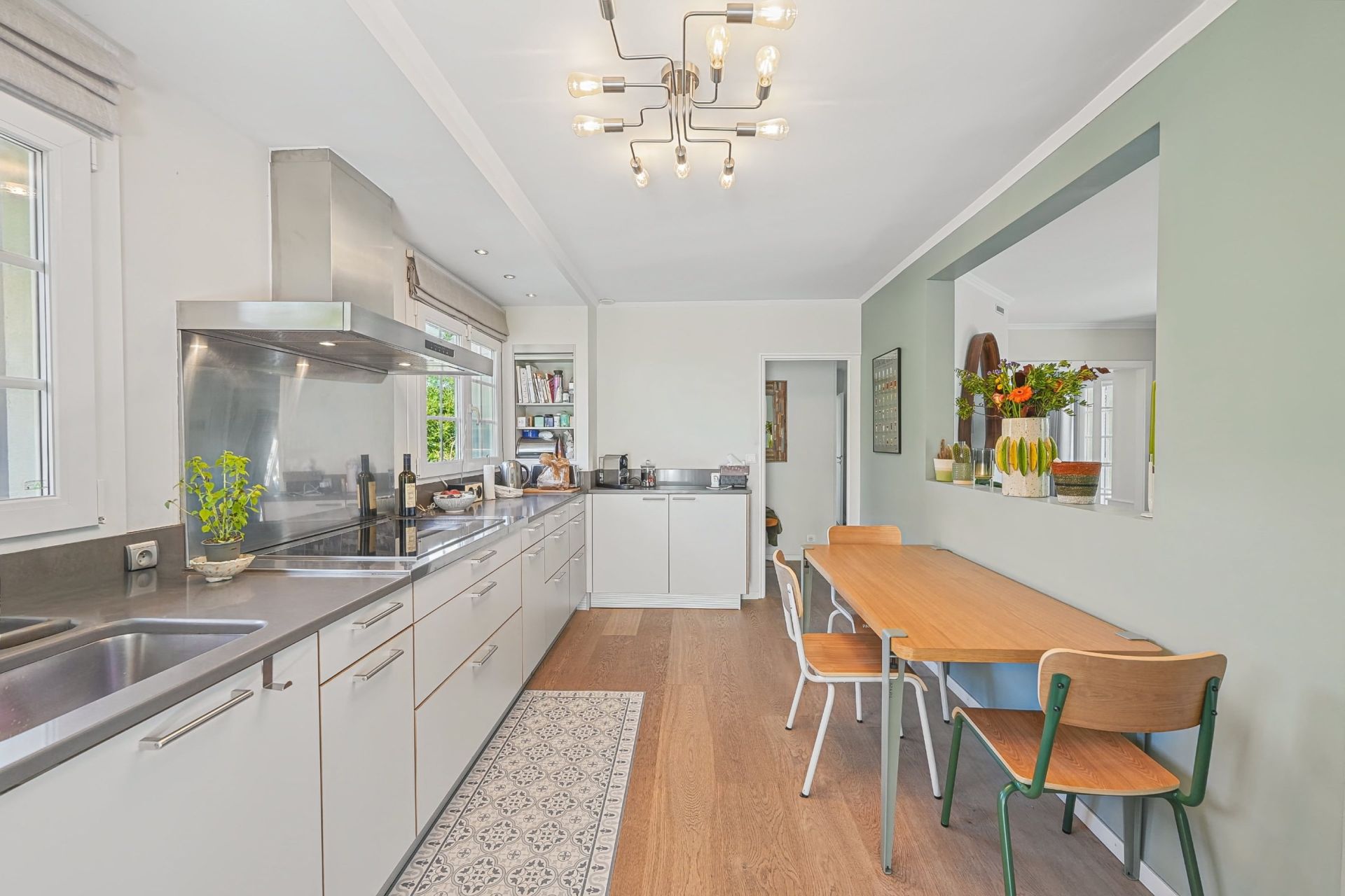 maison 8 Pièces en vente sur DIVONNE LES BAINS (01220)