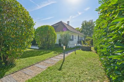 Vente Maison Divonne-les-Bains 8&nbsp;Pièces 192&nbsp;m²