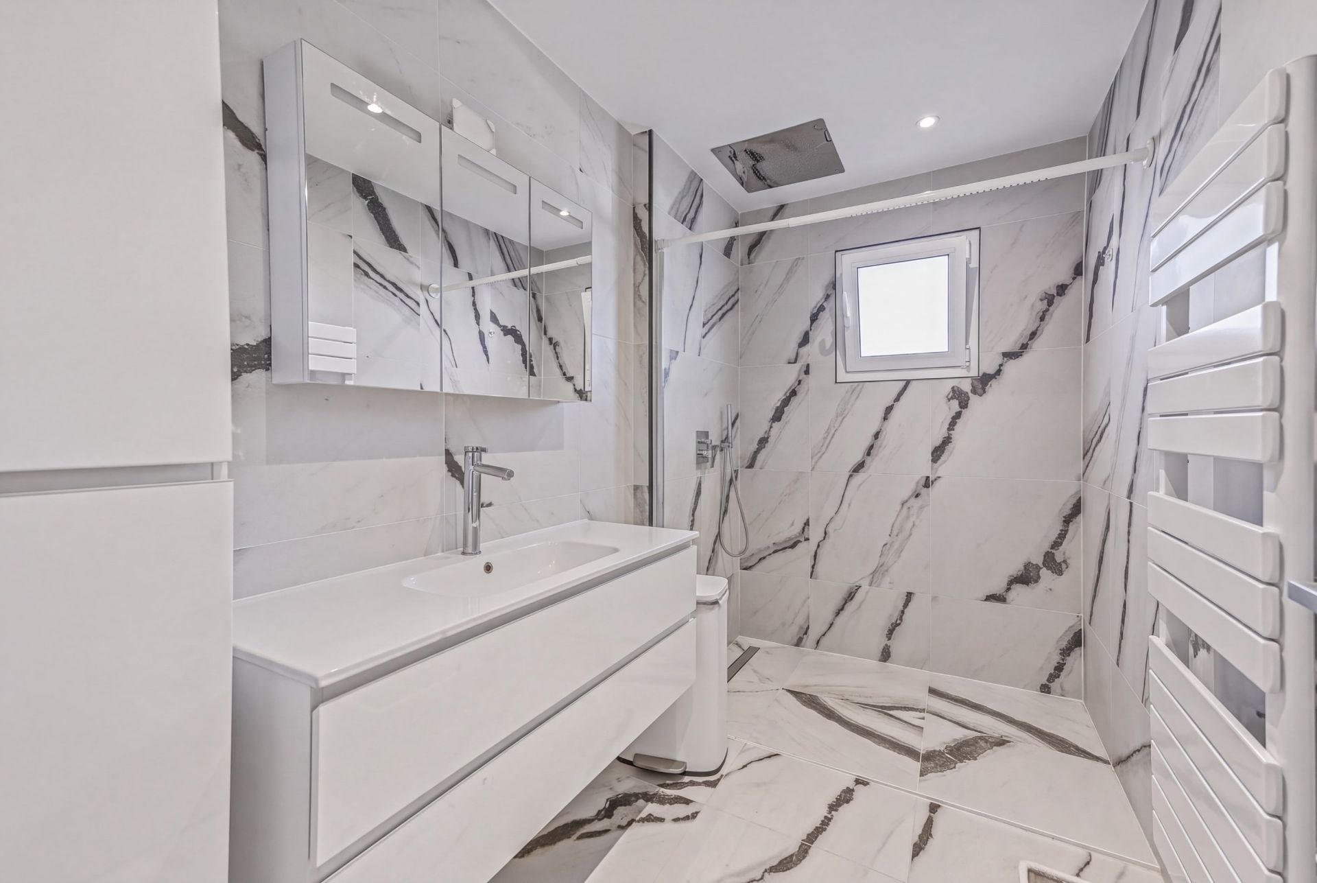 maison 8 Pièces en vente sur PREVESSIN MOENS (01280)