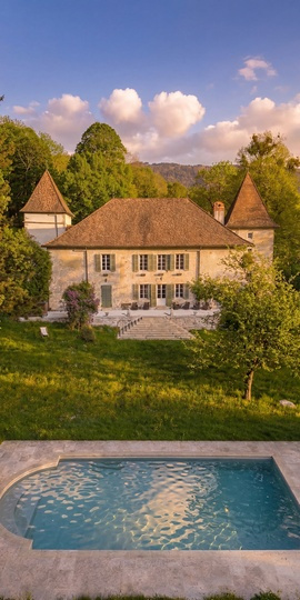 Châteaux & Manoirs